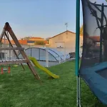 Chez Les J-folais -les Epesses - 3 Kms Puy Dufou 3*