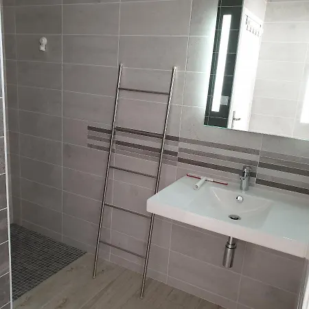 Bed & Breakfast Chez Les J-folais - 3 Kms Puy Dufou - Les Épesses