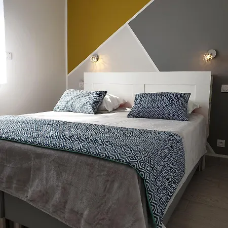 Chez Les J-folais - 3 Kms Puy Dufou - 3* Les Épesses